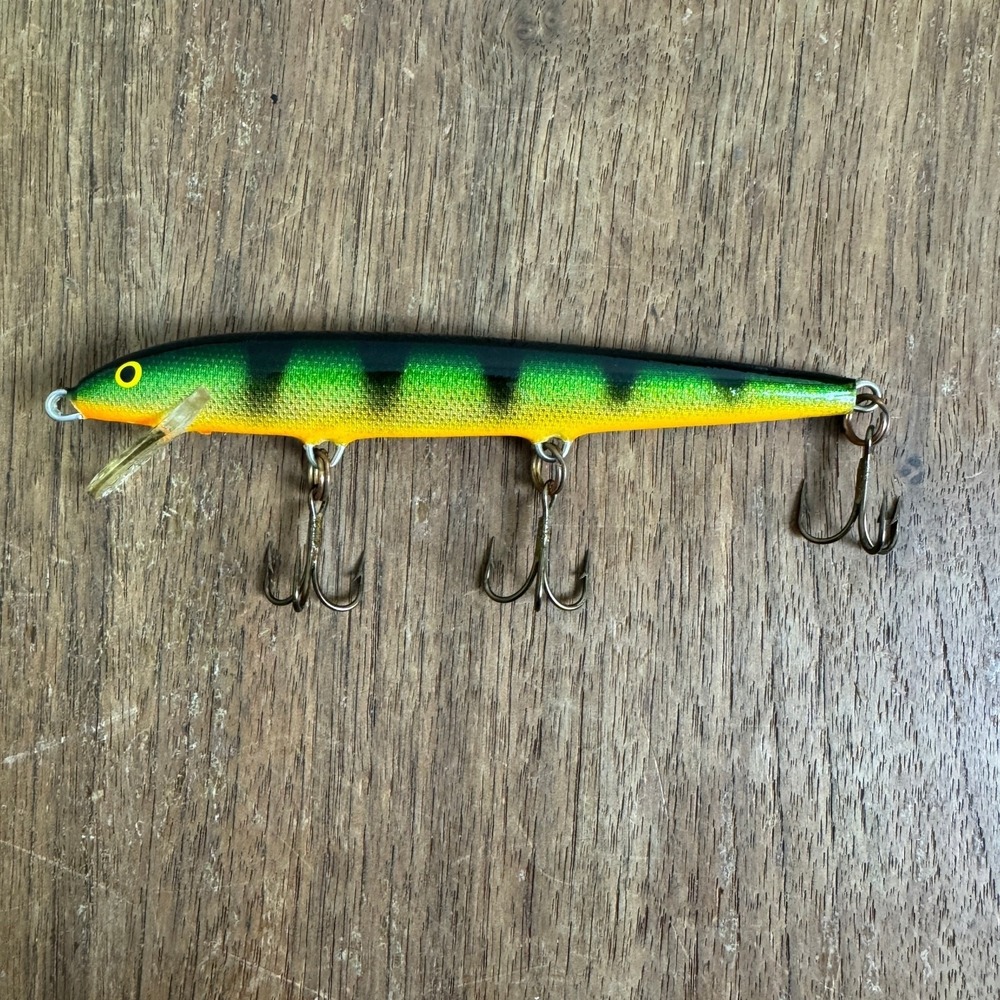 Vintage Floating‎ Minnow Rapala IRELAND triple treble hook fishing lure
